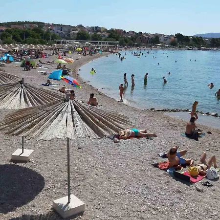 Apartment Brodarica