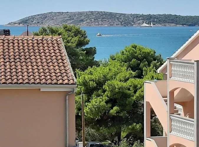 Brodarica * Šibenik