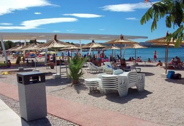 Brodarica * Šibenik